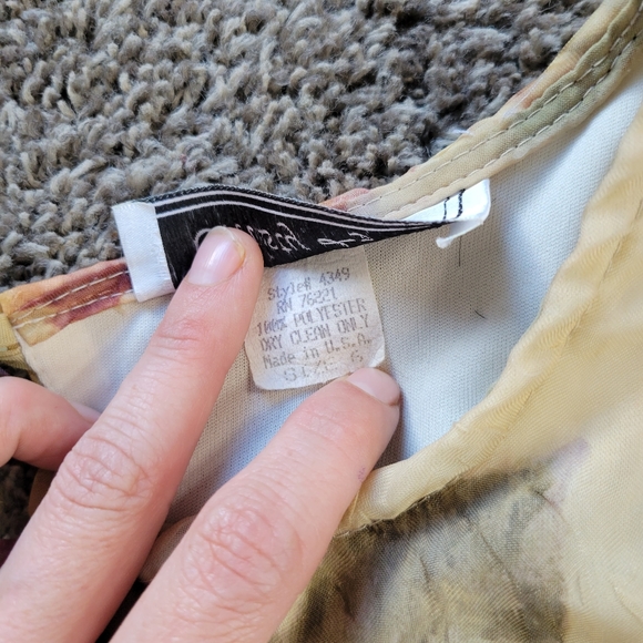 Christy LynnVintage Brown Textured Floral Romantic Maxi Dress Size 6 - Picture 6 of 16